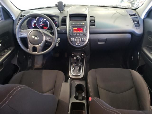 2013 KIA Soul +