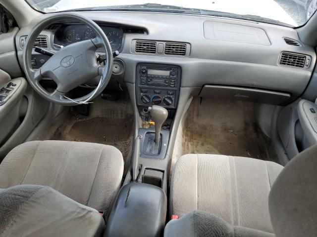 2000 Toyota Camry CE