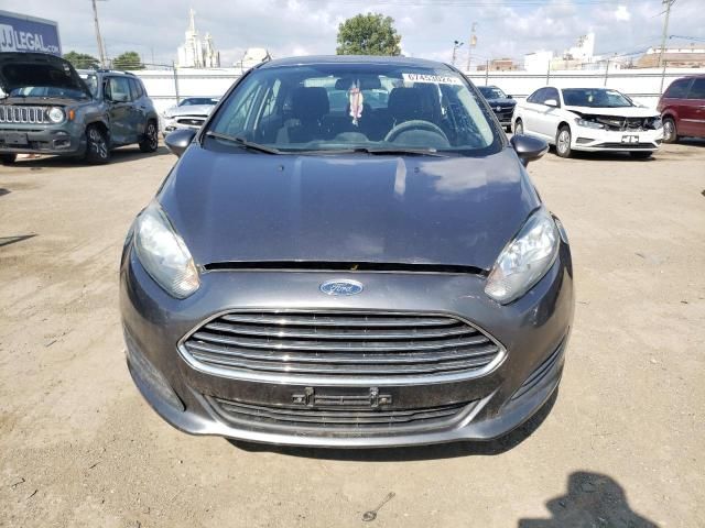 2016 Ford Fiesta SE