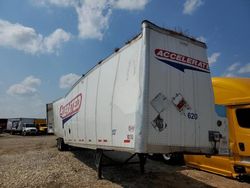 Salvage cars for sale from Copart Chicago: 2017 Wabash 53FTDRYVAN