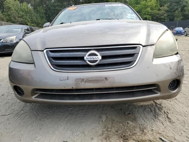 2004 Nissan Altima Base