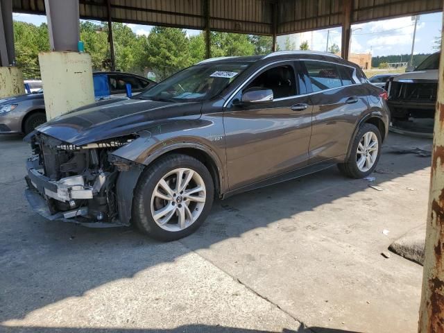 2017 Infiniti QX30 Base