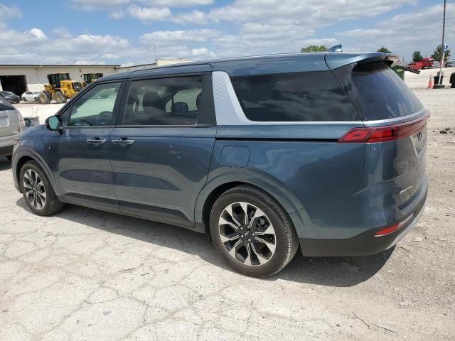 2024 KIA Carnival EX