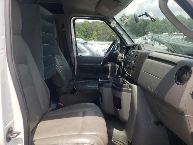 2012 Ford Econoline E250 Van