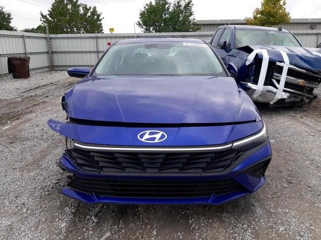 2024 Hyundai Elantra Blue