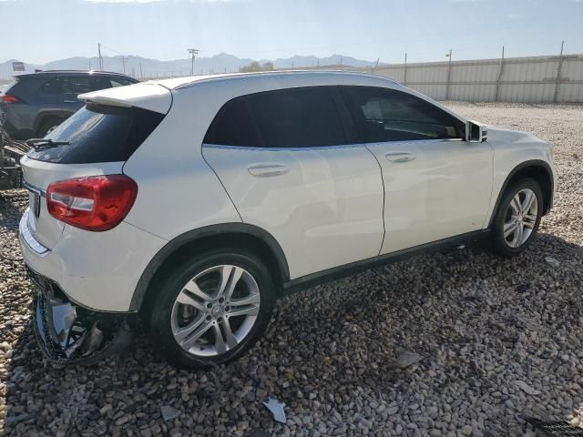 2015 Mercedes-Benz GLA 250