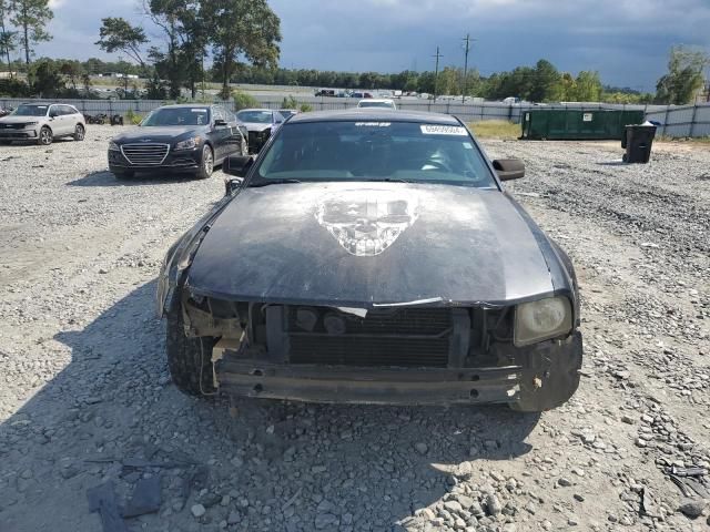 2005 Ford Mustang