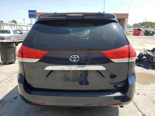 2011 Toyota Sienna XLE