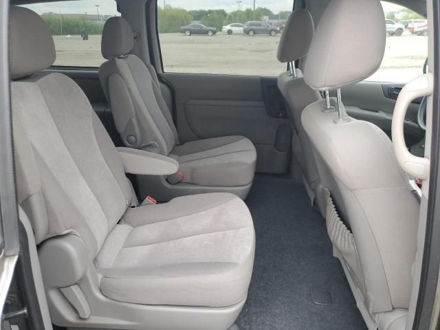 2012 KIA Sedona LX