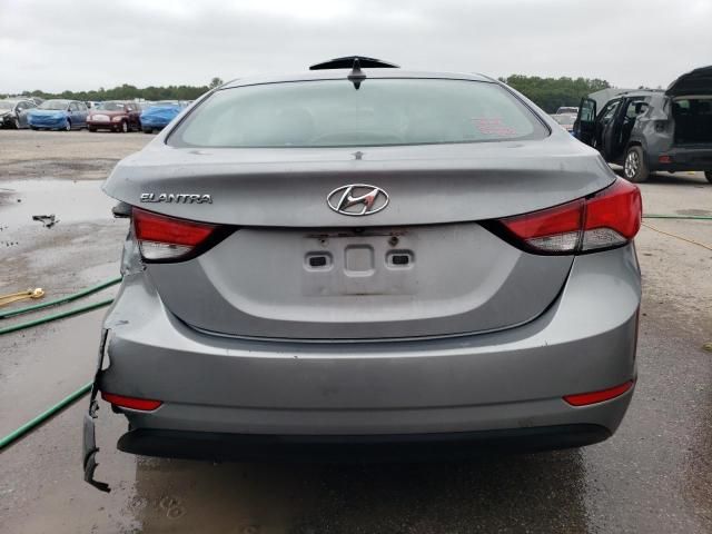 2015 Hyundai Elantra SE