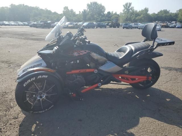 2016 Can-Am Spyder Roadster F3