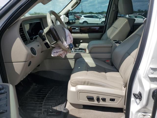 2014 Lincoln Navigator L