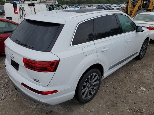 2017 Audi Q7 Premium Plus