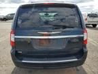 2014 Chrysler Town & Country Touring L