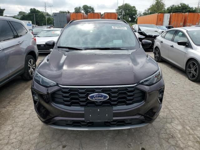 2023 Ford Escape ST Line Elite