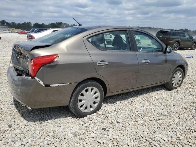 2012 Nissan Versa S