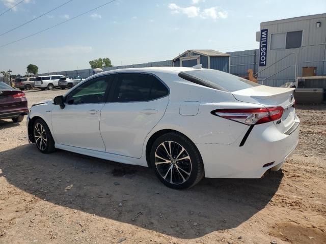 2020 Toyota Camry SE