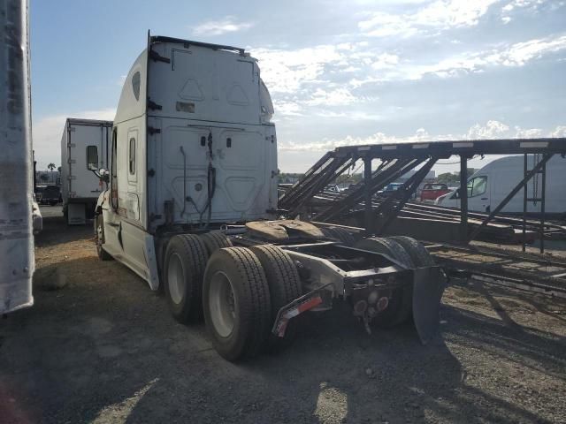 2018 Freightliner Cascadia 125