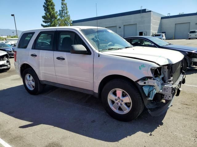 2011 Ford Escape XLS