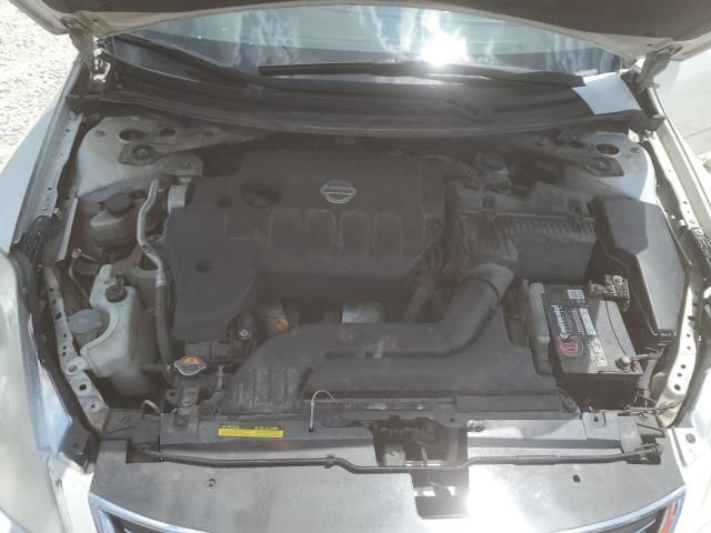 2011 Nissan Altima Base