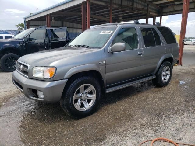 2004 Nissan Pathfinder LE