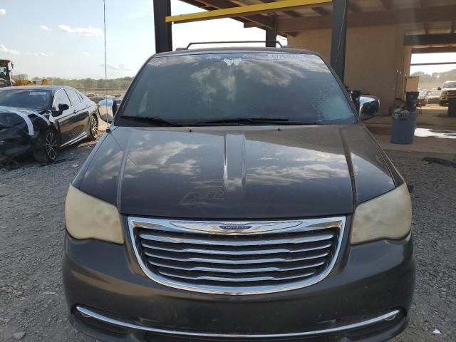 2011 Chrysler Town & Country Touring L