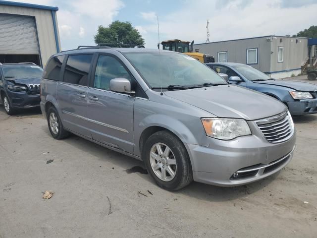 2013 Chrysler Town & Country Touring