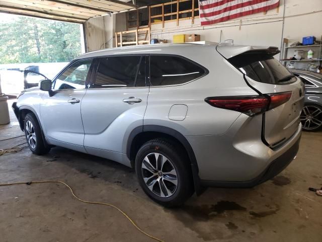 2020 Toyota Highlander XLE