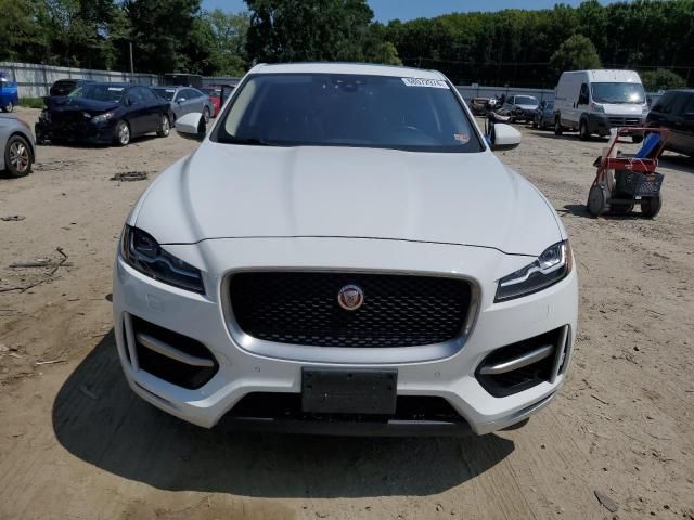 2017 Jaguar F-PACE R-Sport