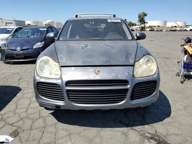 2004 Porsche Cayenne Turbo