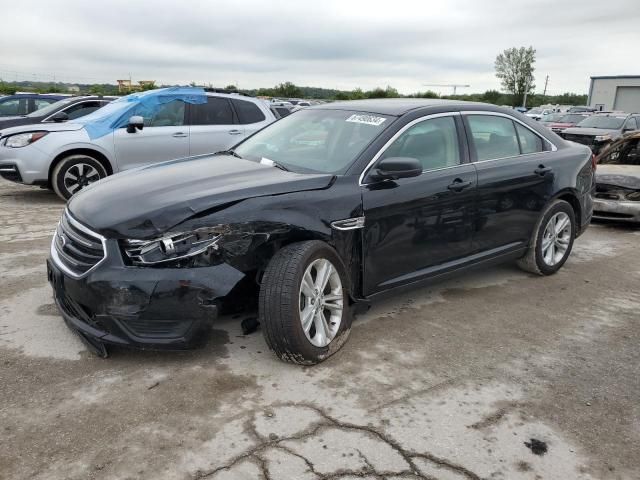 2016 Ford Taurus SE