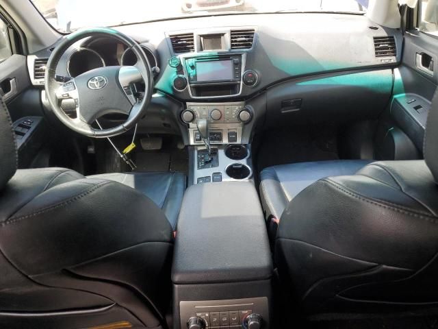 2013 Toyota Highlander Base