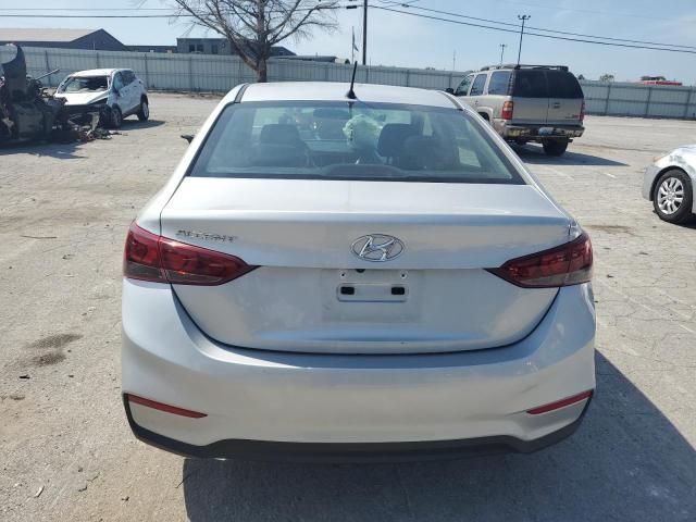 2022 Hyundai Accent SE