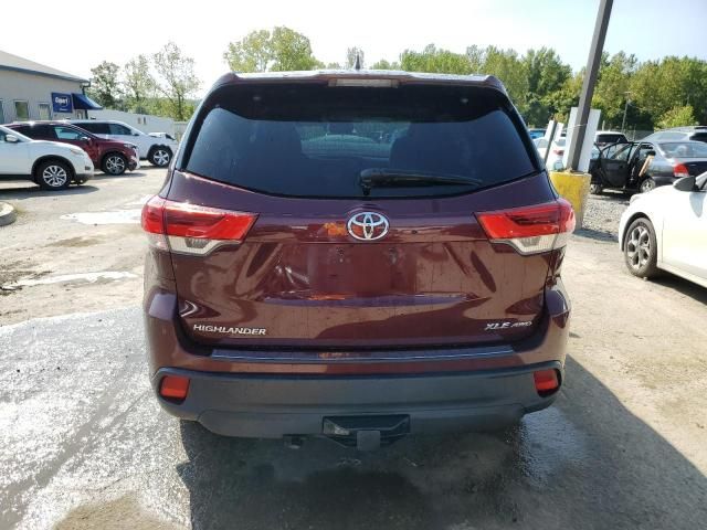 2018 Toyota Highlander SE