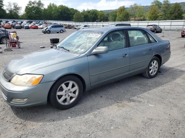 2000 Toyota Avalon XL