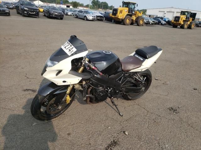 2004 Suzuki GSX-R750 K