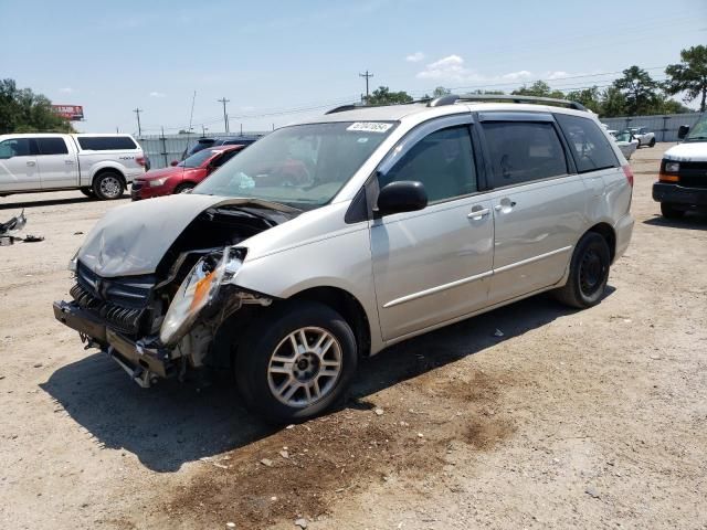 2005 Toyota Sienna CE