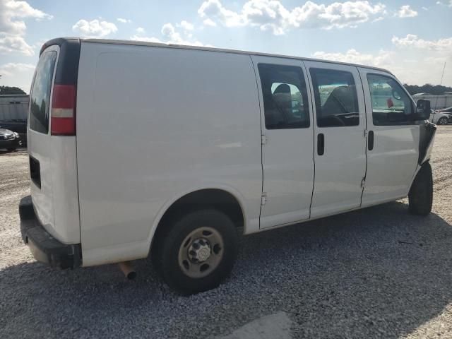 2014 Chevrolet Express G2500