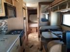 2015 Ford Econoline E450 Super Duty Cutaway Van