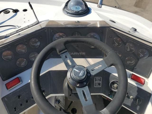 1989 Carver Boat