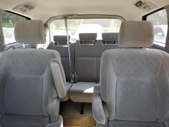 2004 Toyota Sienna XLE