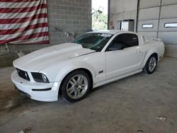 Carros salvage sin ofertas aún a la venta en subasta: 2005 Ford Mustang