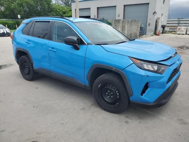 2020 Toyota Rav4 LE