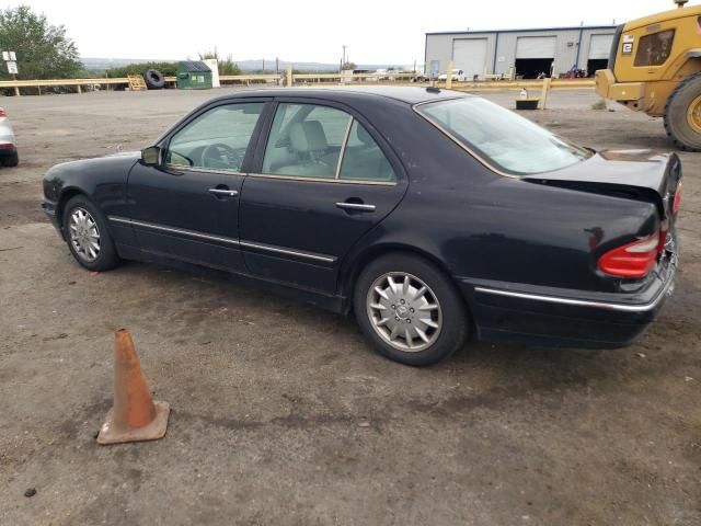 2000 Mercedes-Benz E 320