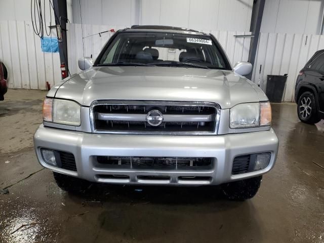 2002 Nissan Pathfinder LE