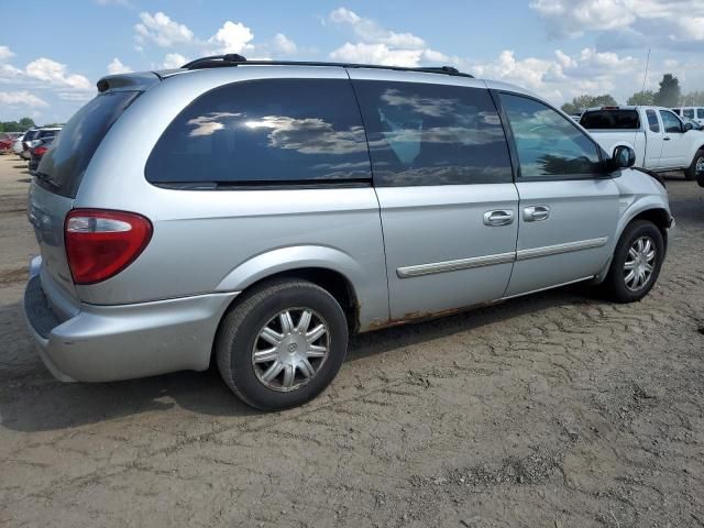 2007 Chrysler Town & Country Touring