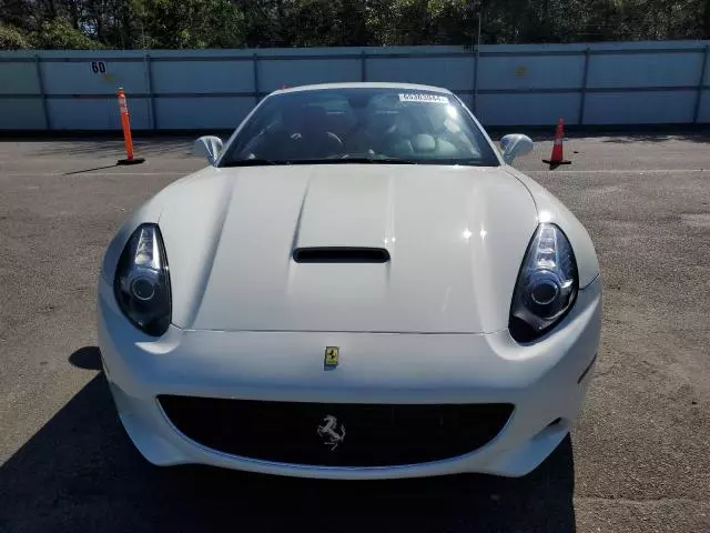 2010 Ferrari California