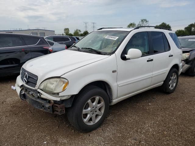 2000 Mercedes-Benz ML 430