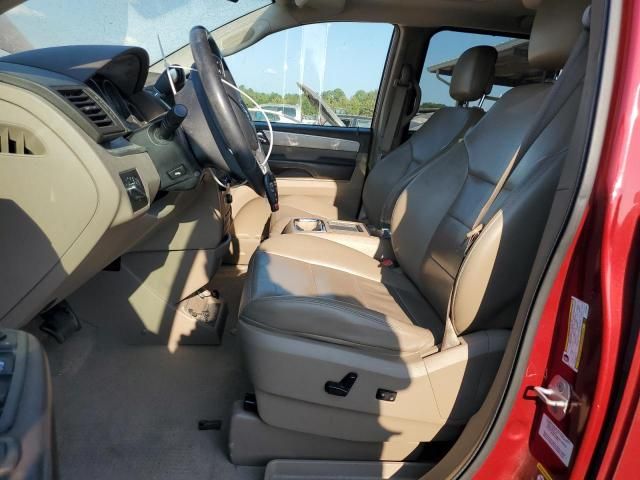 2020 Volkswagen Routan SEL