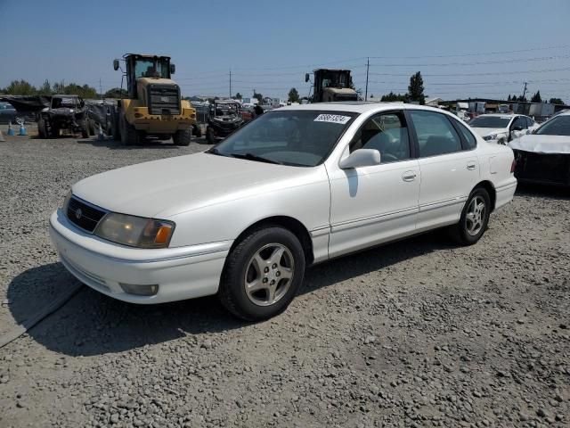 1999 Toyota Avalon XL